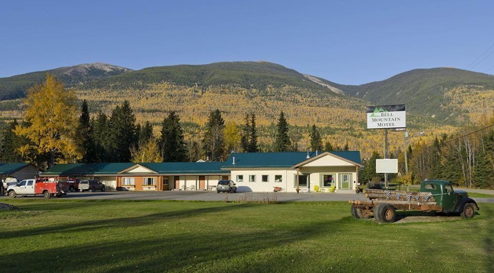 Bell Mountain Motel Mcbride Exteriör bild